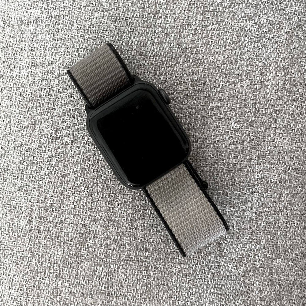Apple Watch Series 5